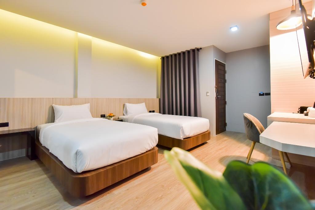 hotel-thumb