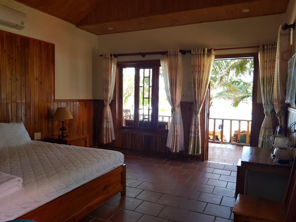 Freebeach Resort 