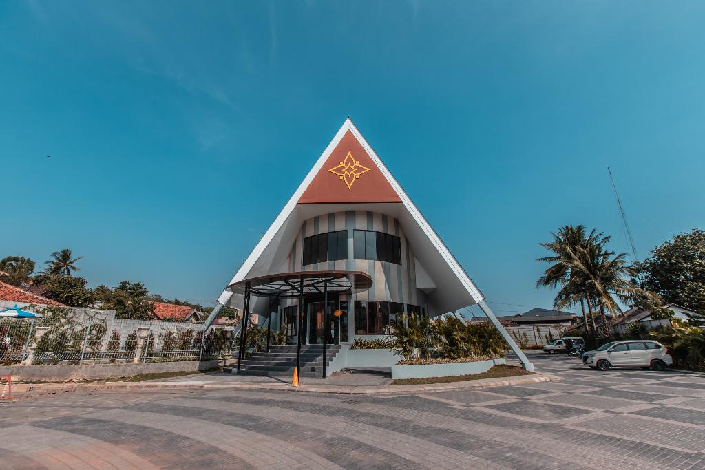 Collection O 9 Villa Ubud Anyer