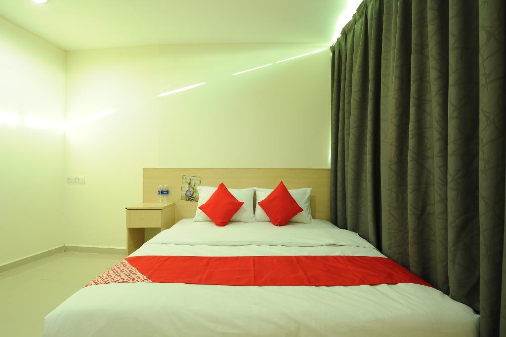 1055 Batu Caves Star Hotel
