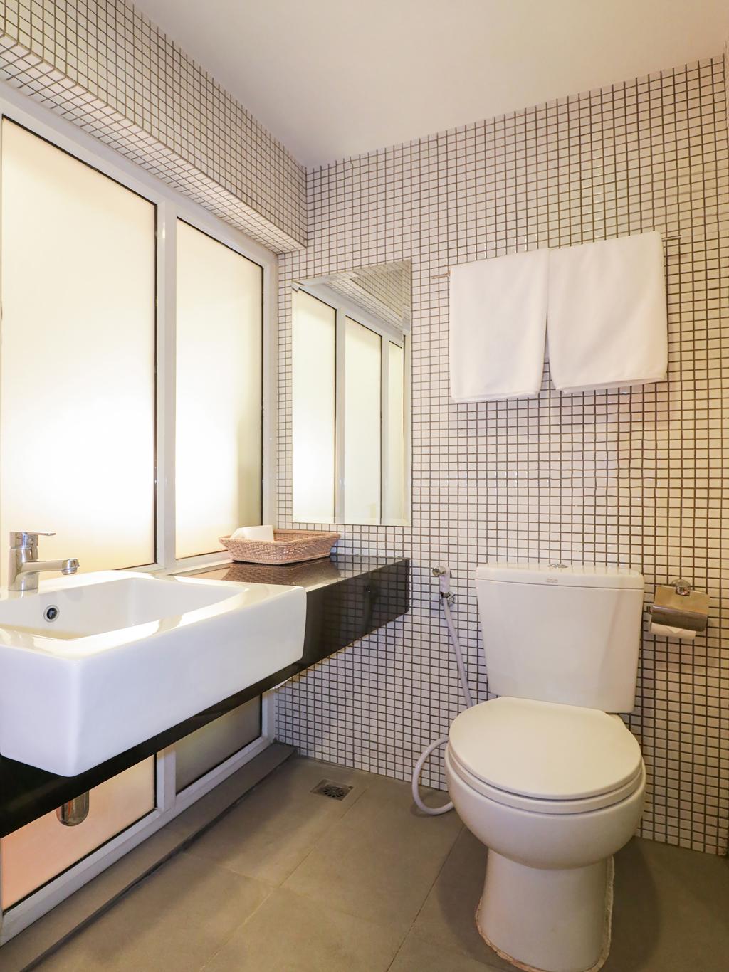OYO 225 Premier Place Hotel