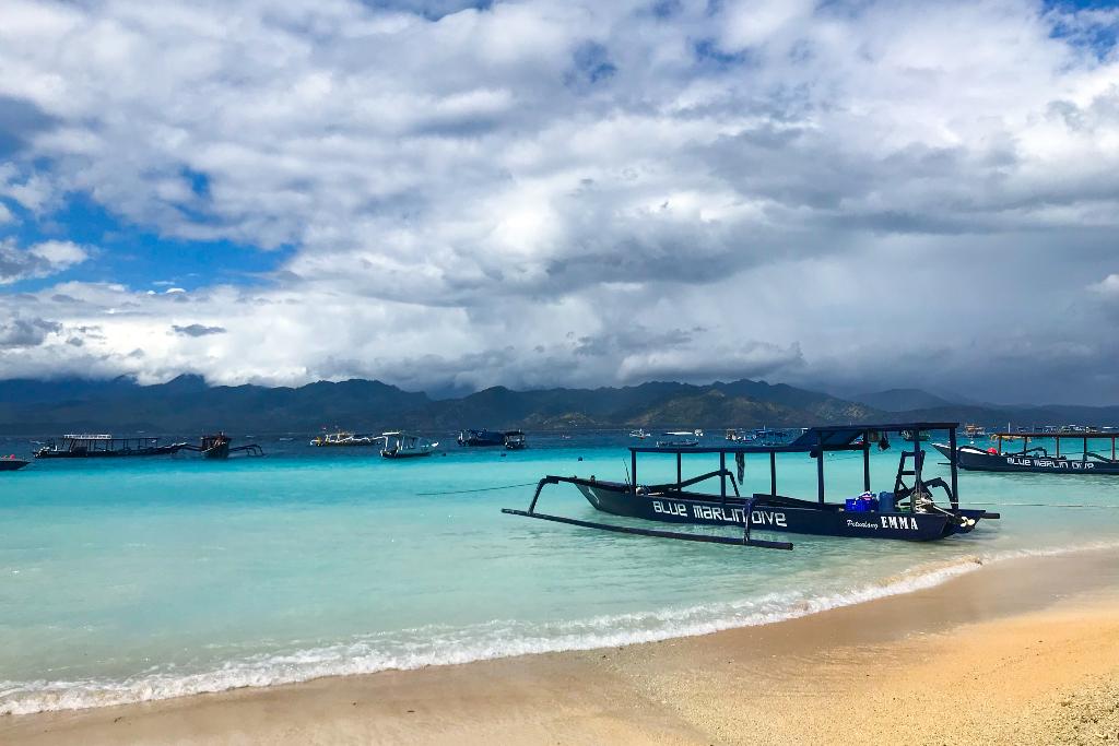 997 Ocean 2 Bungalows