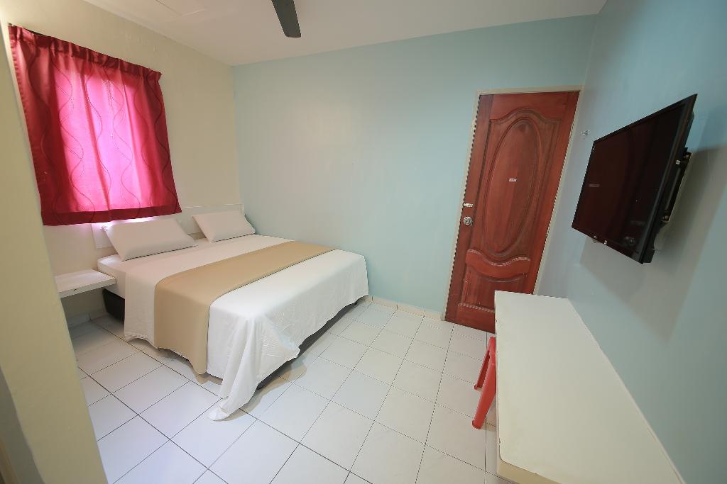 Skudai Hotel Universiti Teknologi Malaysia by ZUZU