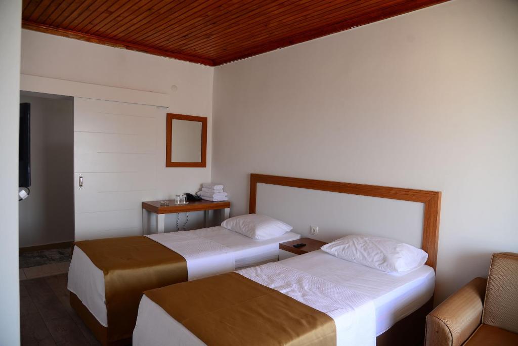 Karden Hotel