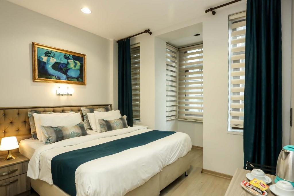 Hub Inn Pera