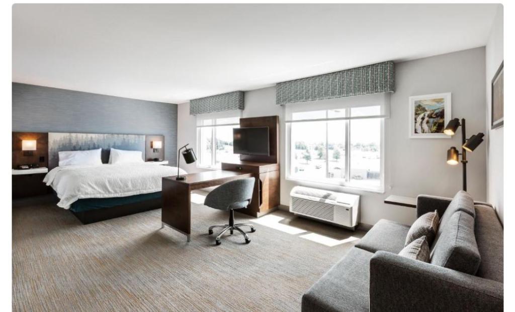 Hampton Inn & Suites by Hilton Quebec Beauport 