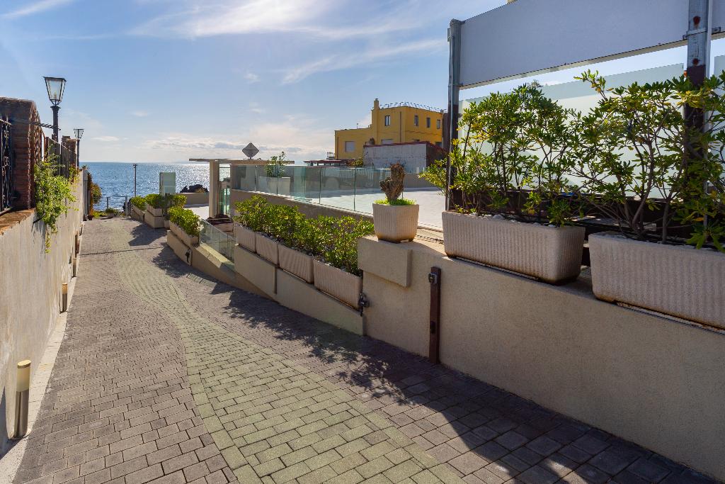 Hotel Zeus Residence Hotel - ApartHotel, Italien, Aci Castello. Großes 1