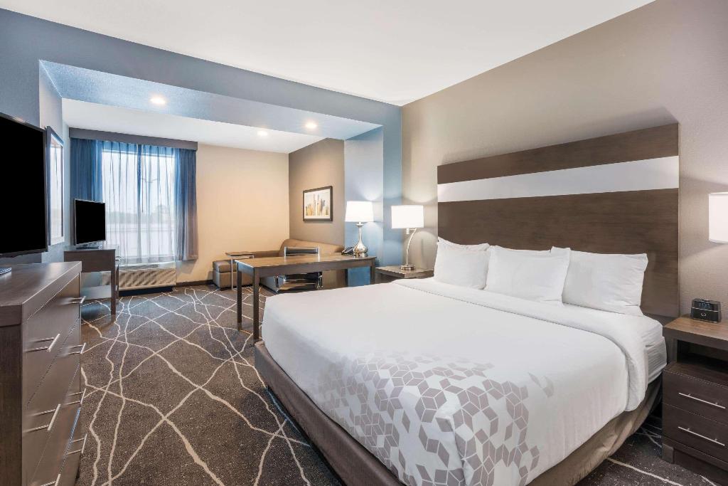 La Quinta Inn & Suites Houston Spring Sout