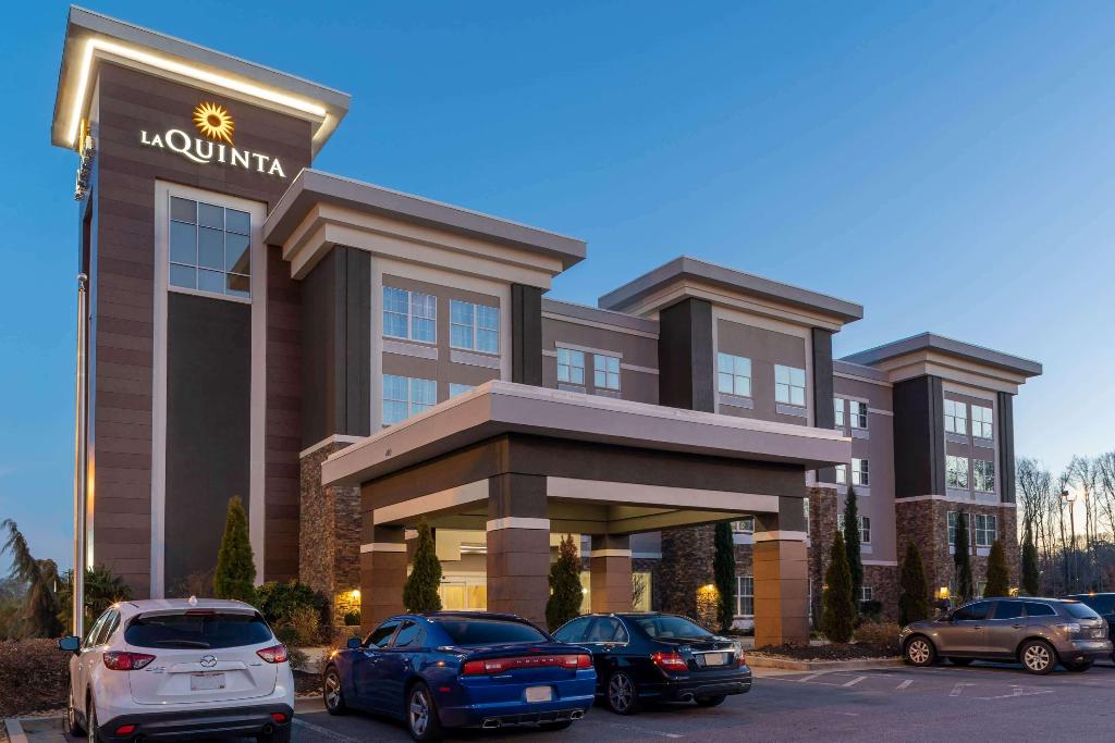 La Quinta Inn And Suites By Wyndham Forsyth