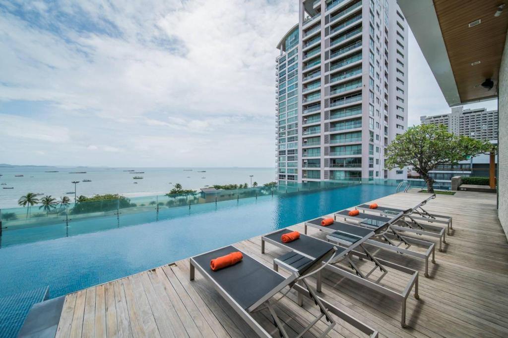 SEVEN ZEA CHIC HOTEL