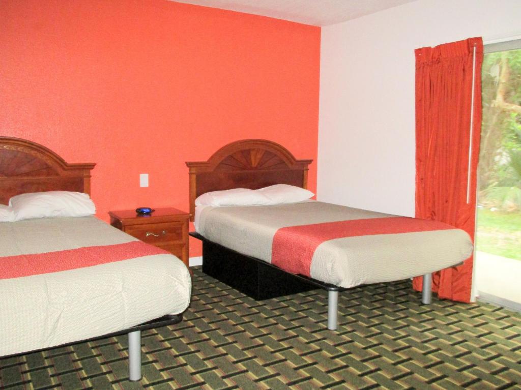 Motel 6 Englewood