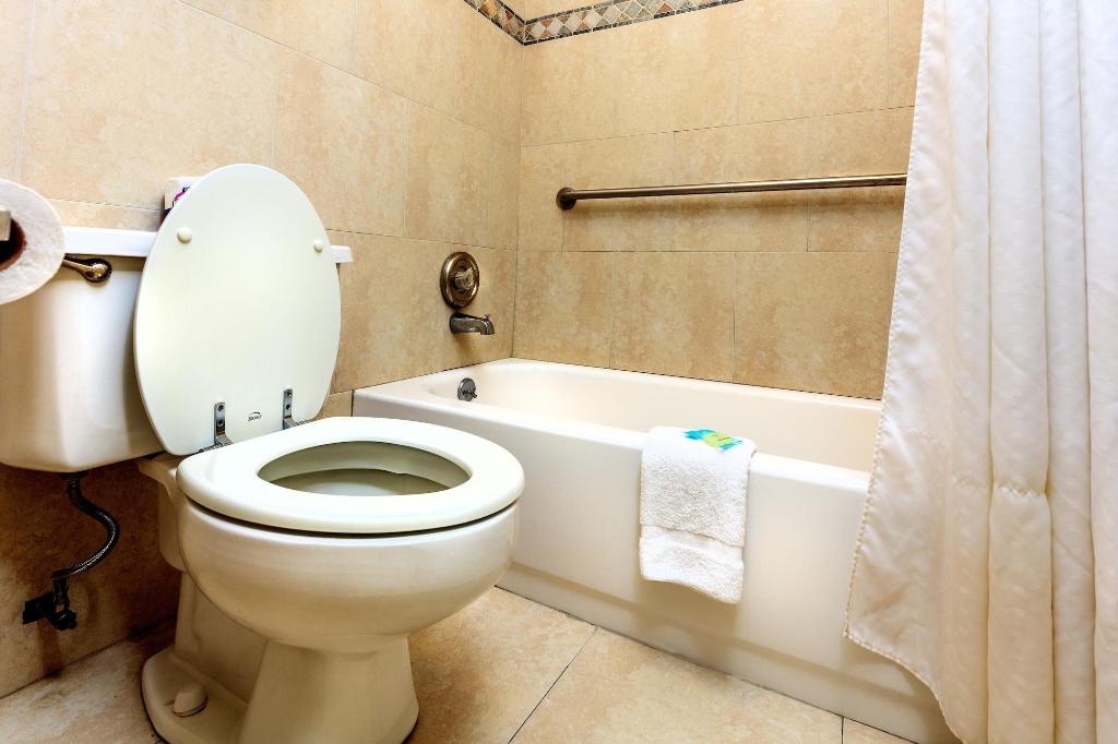 Budget Host Inn