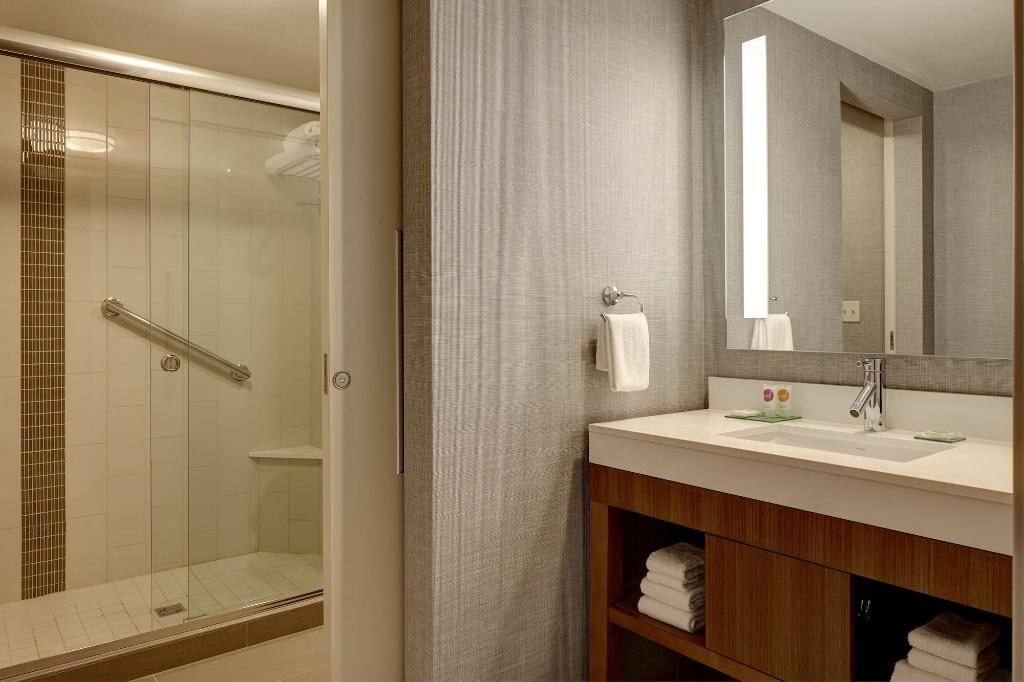 Hyatt Place Fort Worth / Alliance Town Center