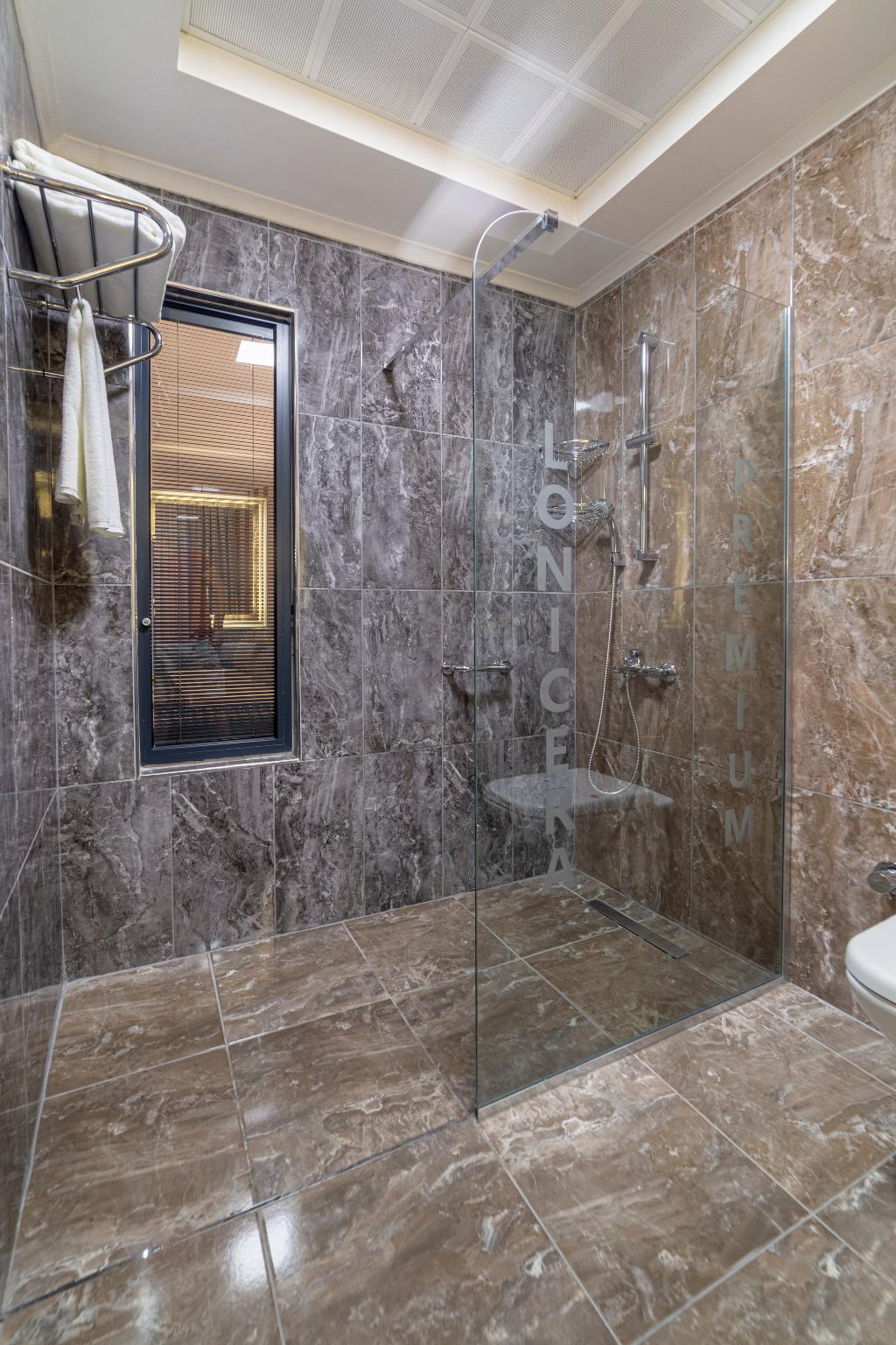 Lonicera Premium Hotel