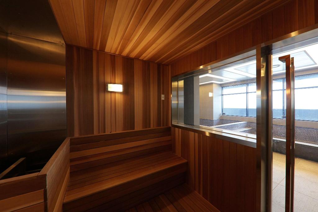Mercure Ambassador Ulsan - Sports and Entertainment