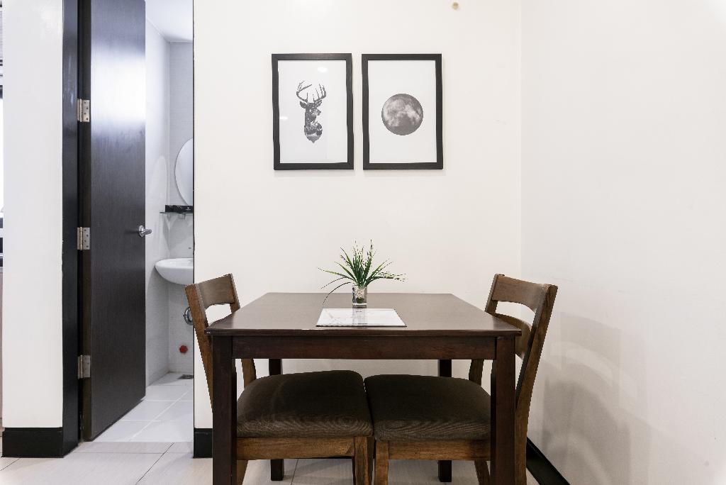 Artemis Place Makati Hotel
