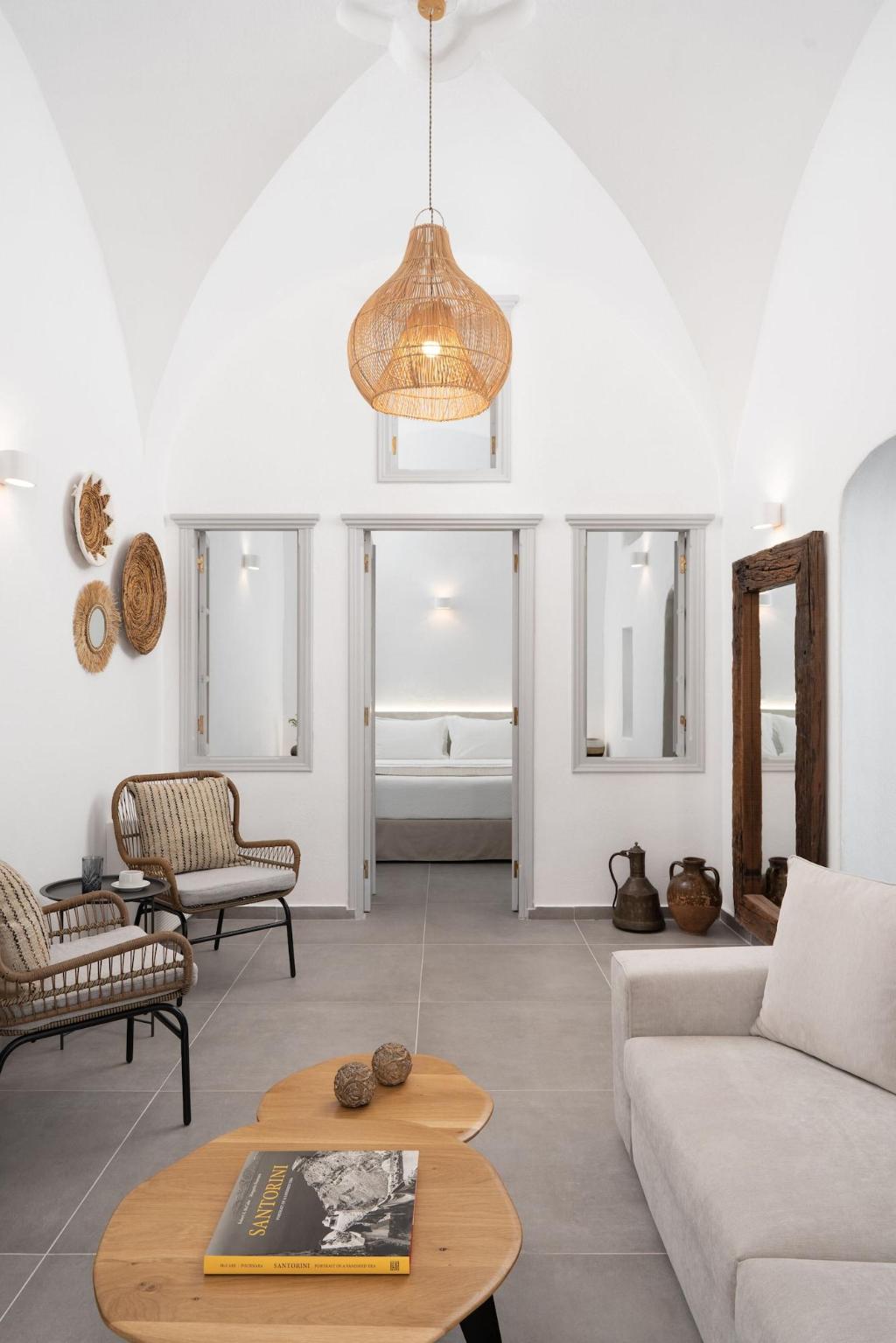 Kastro Mansion