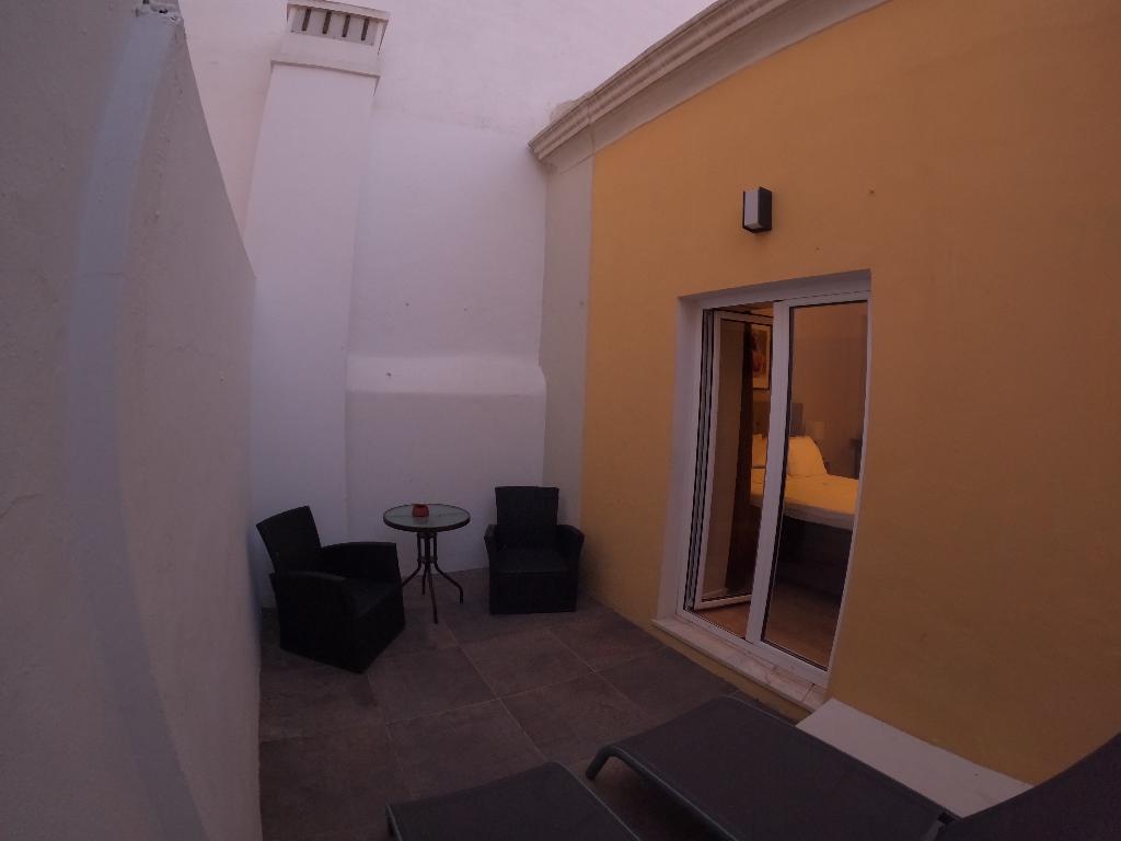 Temple Suites Guesthouse