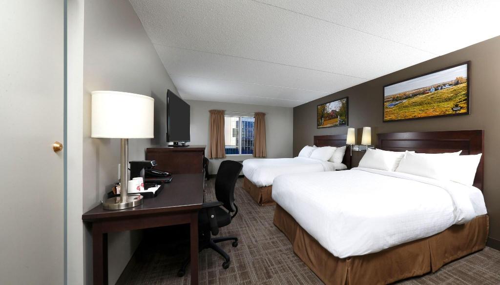 Canad Inns Destination Centre Club Regent Casino