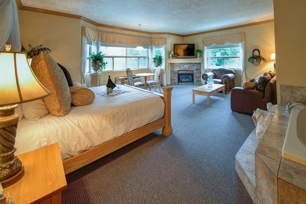 Hilltop Inn