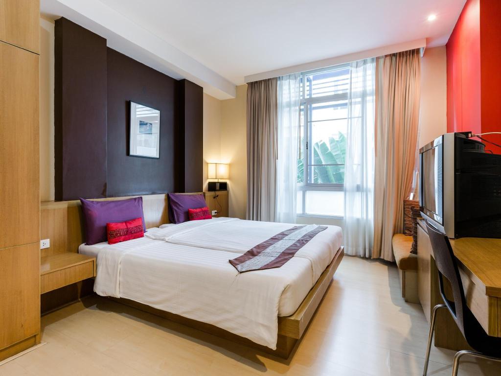 Silom Convent Garden Hotel