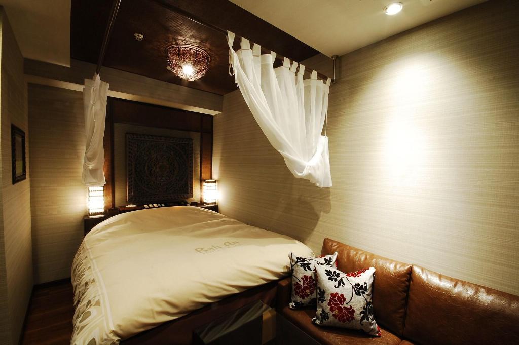 Balian Nanba Shinsabashi Adults Only