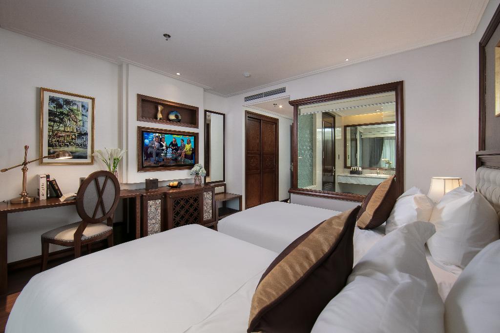 The Q Hotel Ha Noi