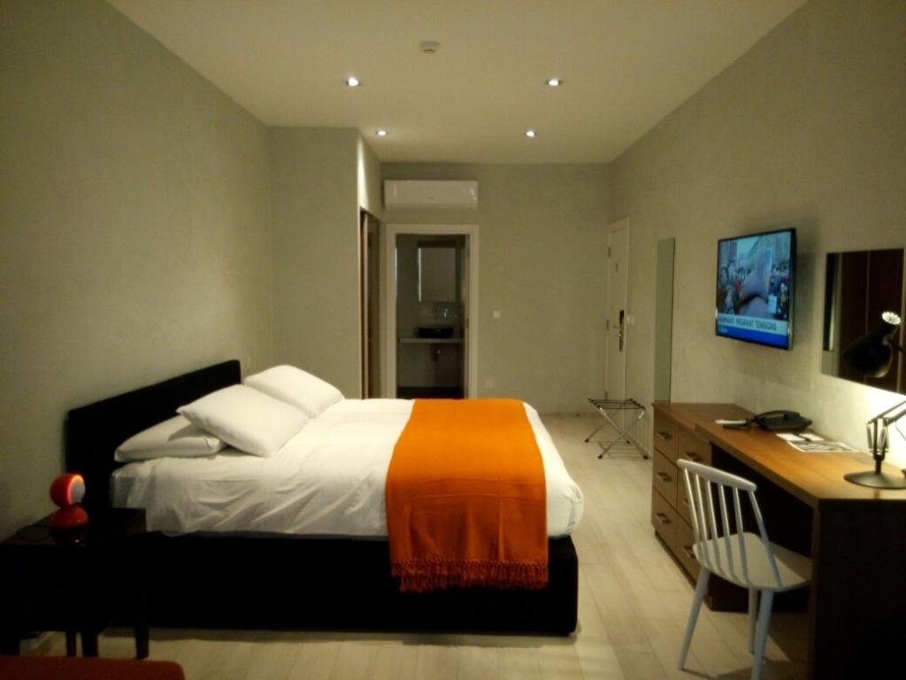 hotel-thumb