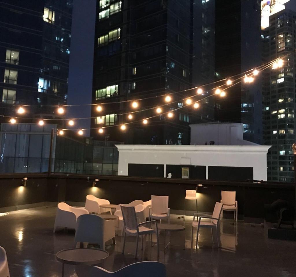 Canvas Hostel