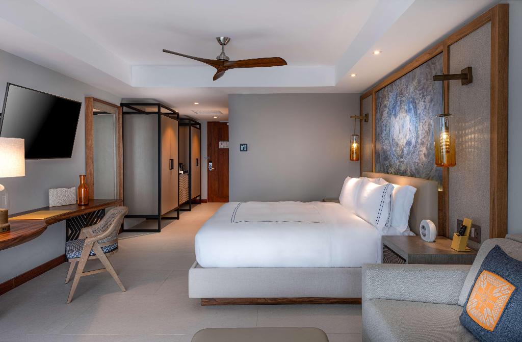 Conrad Punta De Mita