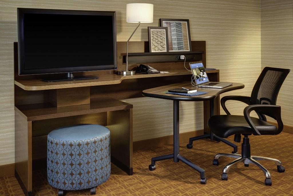 Fairfield Inn Suites Hendersonville Flat Rock