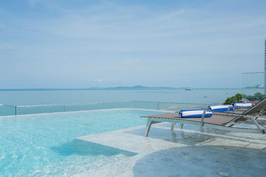 Hotel Bayphere Hotel Pattaya, Thailand, Sattahip. Großes 32