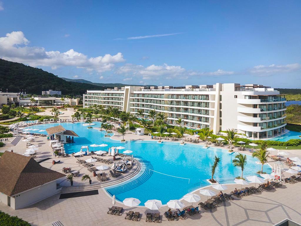 hotel-thumb