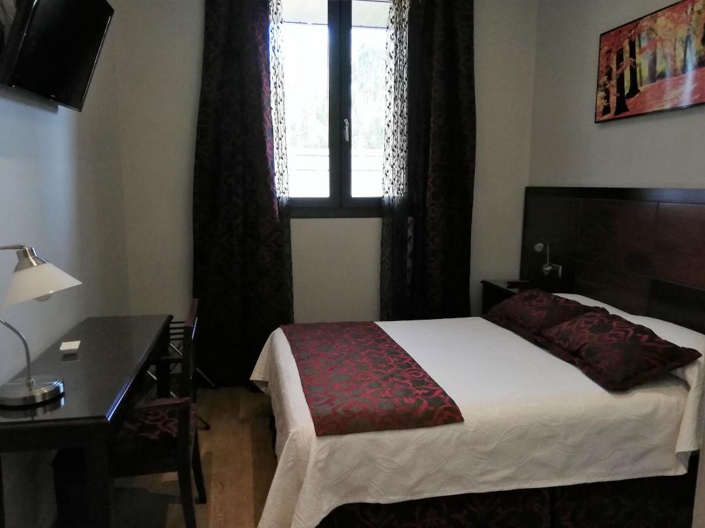 Lb Lebrija Hotel