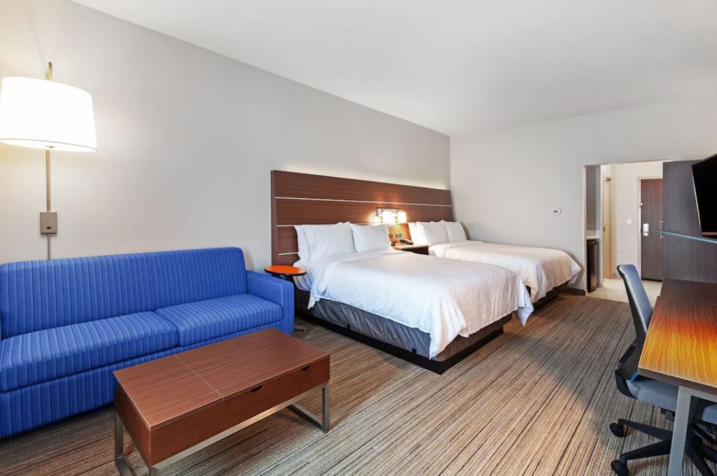 Holiday Inn Express & Sts Tulsa Northeast - Owasso