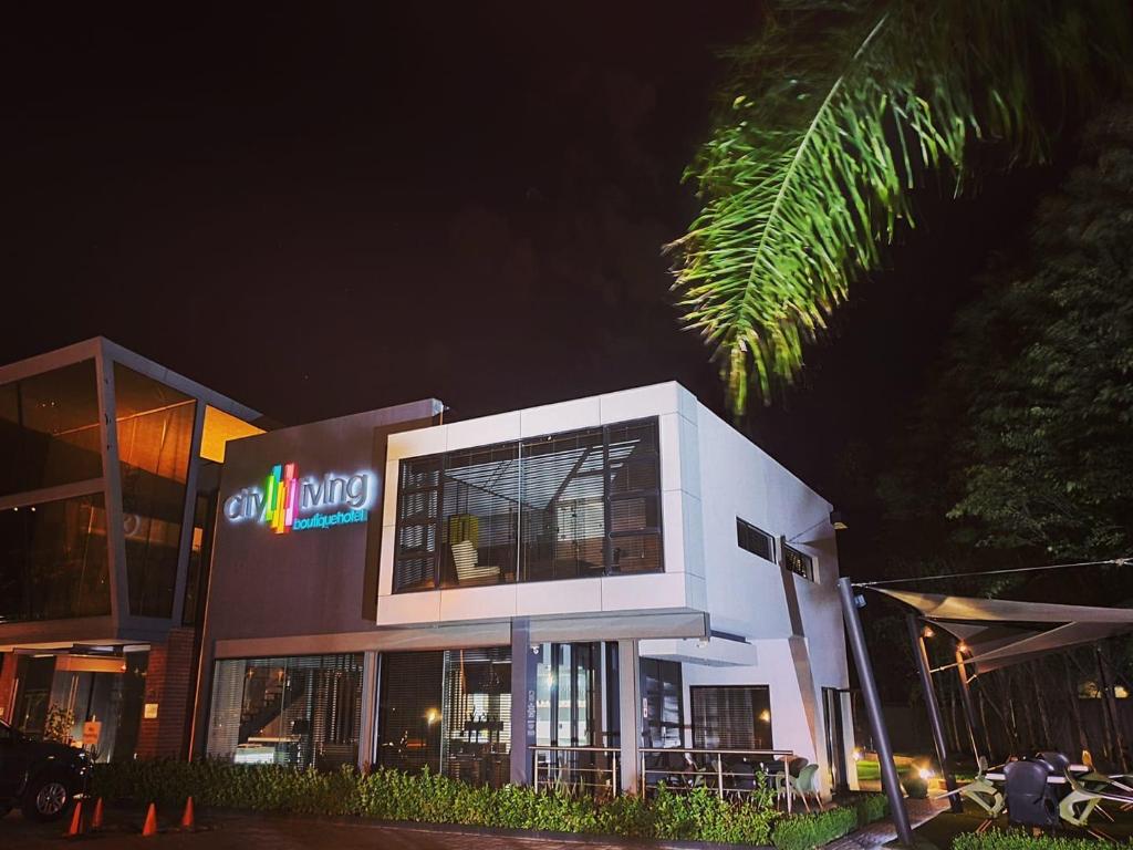 City Living Boutique Hotel