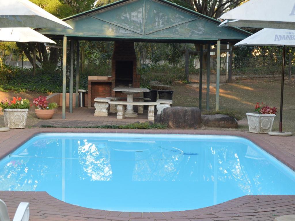 Ascot Inn