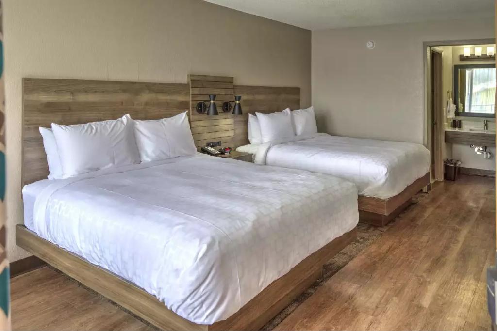 Clarion Pointe Downtown Gatlinburg
