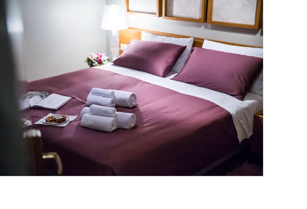 Grand Master Suites