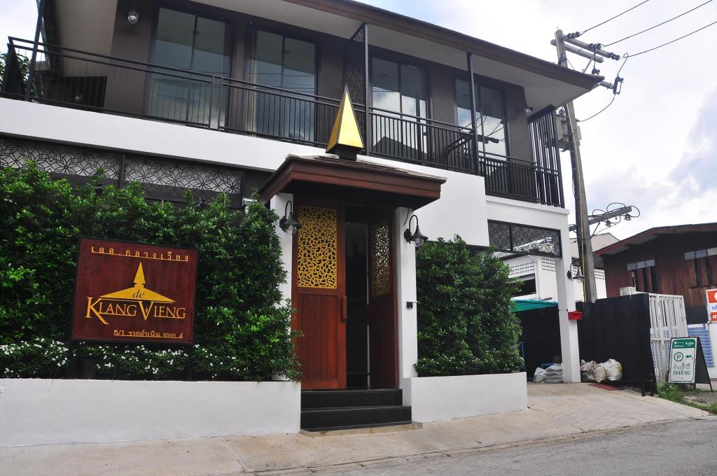 DE KLANG VIENG