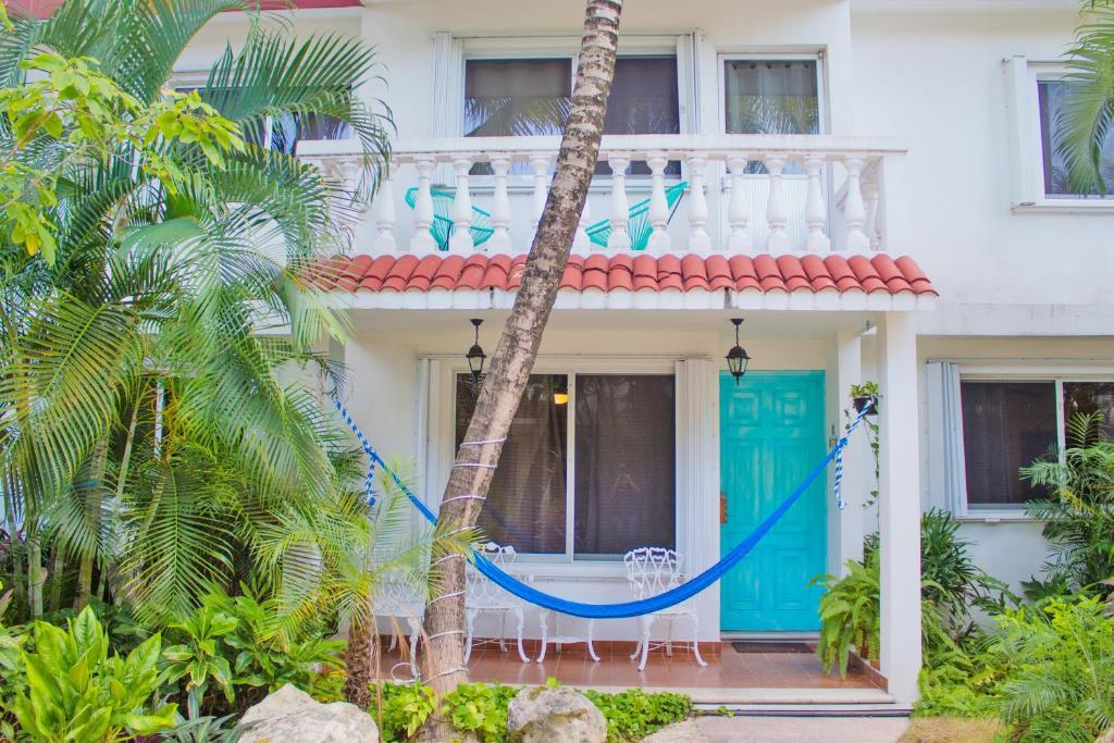 Villas Colibri Cozumel & Bungalows