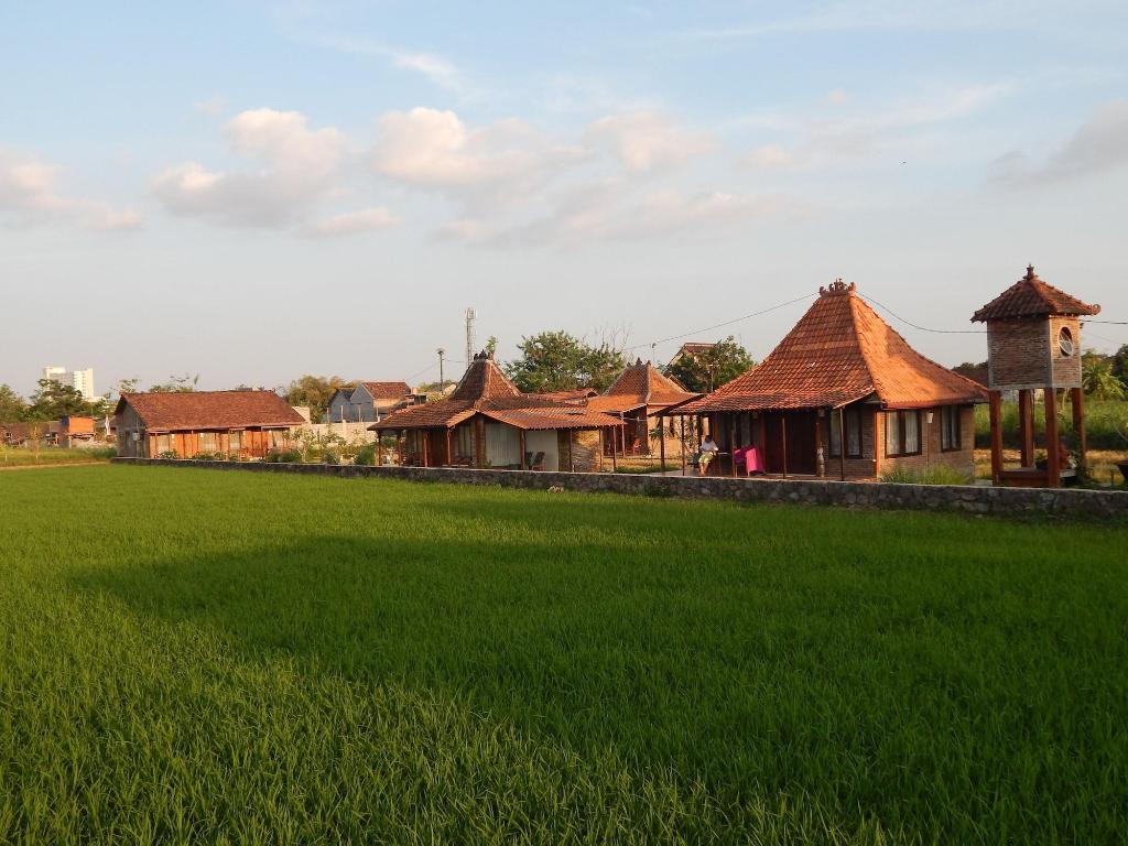 Alamanda Family Villas & Pool
