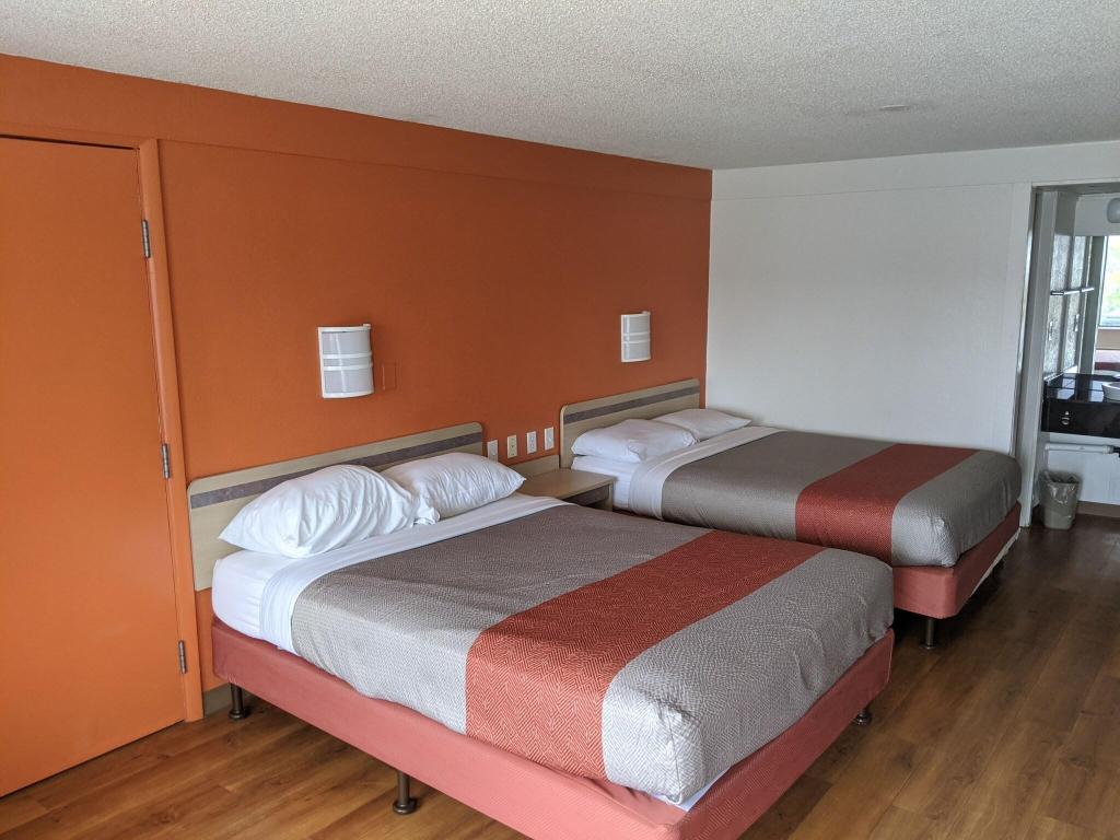 Rodeway Inn