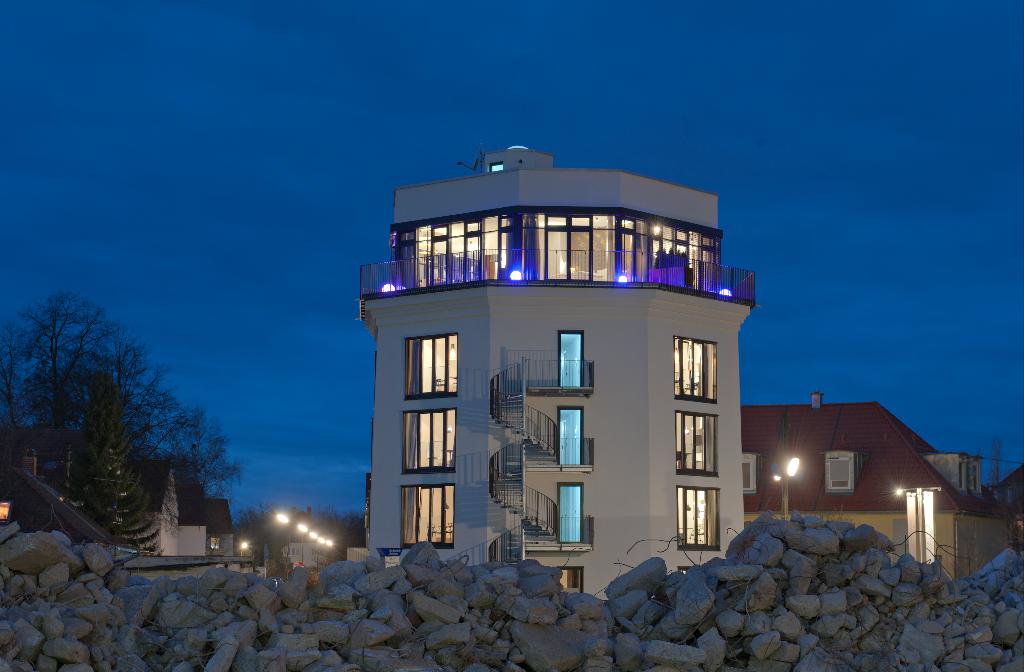 hotel-thumb
