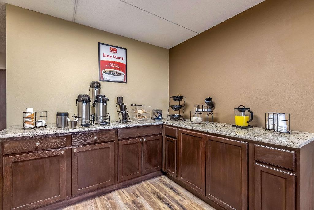 Econo Lodge Albert Lea