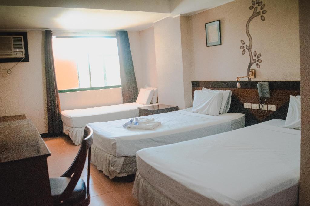 Country Village Hotel