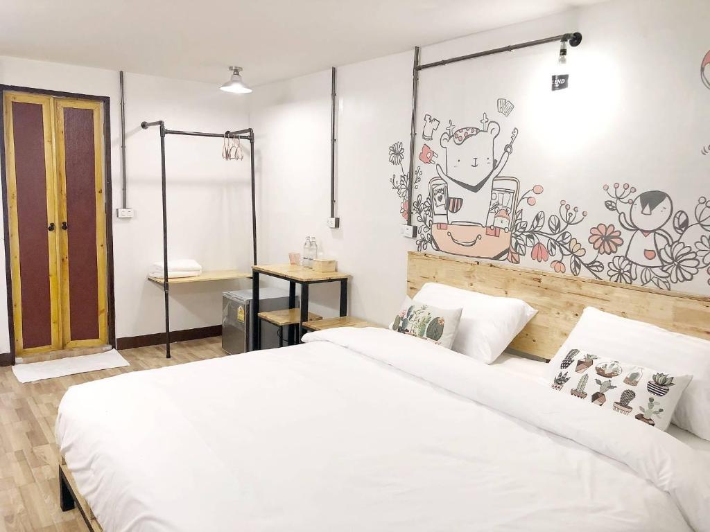 QBix Hotel