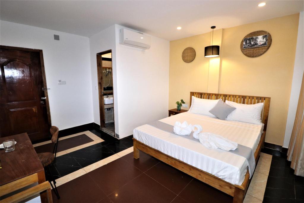 Grand Elevation Hotel