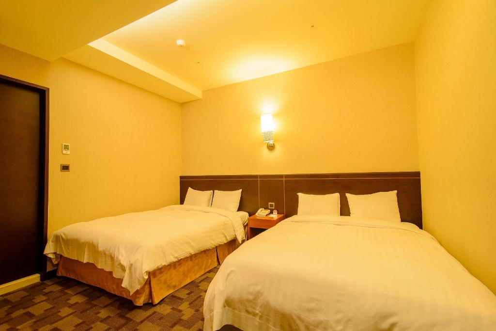 SAN HUA HOTEL