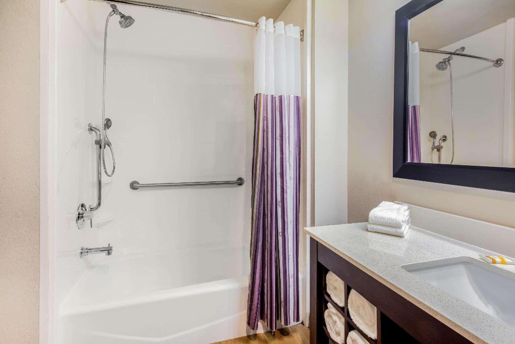 La Quinta Inn Suites Mcallen Convention Center